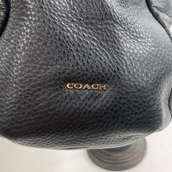Coach Madison Phoebe Black leather Shoulder bag Gold Hardware 3 compartments - Picture 5 of 15
